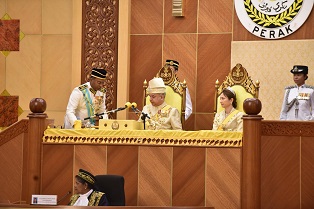 DYMM Sultan Perak Rasmi Mesyuarat Pertama Penggal Kelima Sidang Dun Perak Ke-13