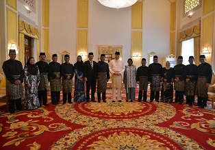 DYMM Sultan Perak Berkenan Bubar Dun Perak