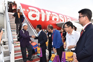 AIRASIA Mulakan Penerbangan Johor - Ipoh