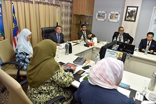 Perjumpaan YB Setiausaha Kerajaan Negeri Perak bersama ketua ketua jabatan