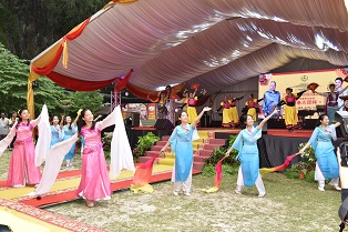 DYMM Paduka Seri Sultan Perak Berkenan Berangkat Ke Sambutan Tahun Baharu Cina Di LWOT