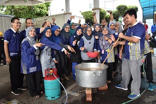 Majlis Penyerahan Bubur Lambuk Pejabat Setiausaha Kerajaan Negeri Perak Tahun 2019