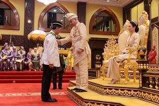 YB Setiausaha Kerajaan Negeri Dianugerah Darjah Kebesaran DYMM Paduka Seri Sultan Perak
