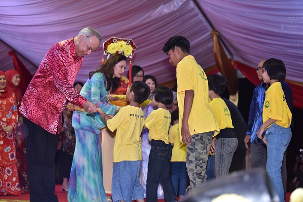 Tahun Baru Cina Disambut Meriah Di Botani Eco Park