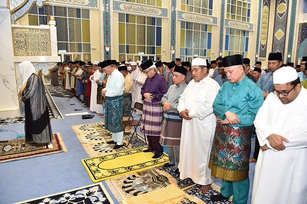HH Raja Dihilir Of Perak Graces Bagan Datuk District Breaking Of Fast Ceremony: 29 March 2024  