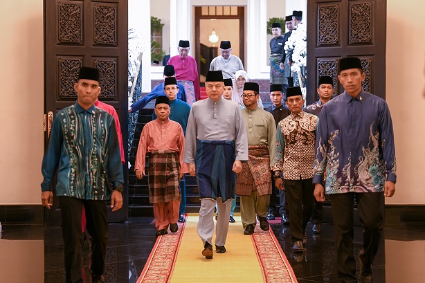 HRH Sultan Of Perak Breaks Fast With Mosque And Religious Officers: 30 March 2024