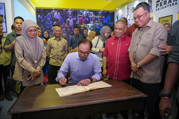YAB Perdana Menteri Tutup Tirai Program Madani Rakyat Zon Tengah 2024 : 25 Februari 2024