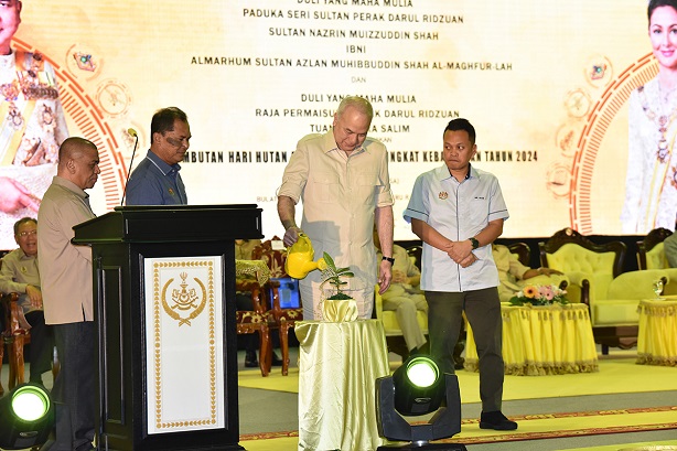 HRH Sultan Of Perak Launches National Level IDF 2024 Celebration: 30 April 2024