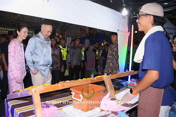 HRH Sultan Of Perak Visits Arena Kuala Kangsar Ramadan Bazaar: 8 March 2025