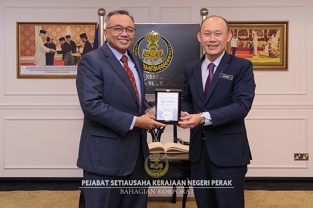 Kunjungan Hormat Pengarah LPPKN Perak Ke Atas YB SUK Perak : 12 Mac 2025