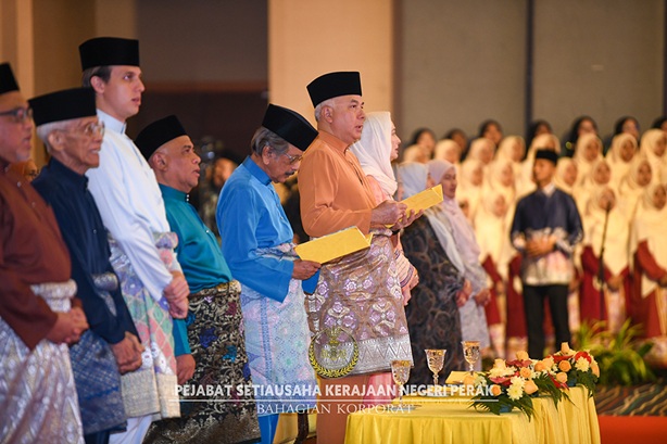 DYMM Paduka Seri Sultan Perak Darul Ridzuan Berkenan Berangkat Ke Majlis Sambutan Maulidur Rasul Peringkat Negeri Perak 1447H/2025M : 4 September 2025