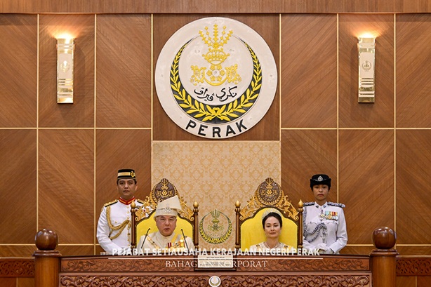 HRH Sultan Of Perak Says The Economy Should Be Strengthened, Energy Transition Be Accelerated And Environmental Sustainability Be Preserved : 14 April 2026