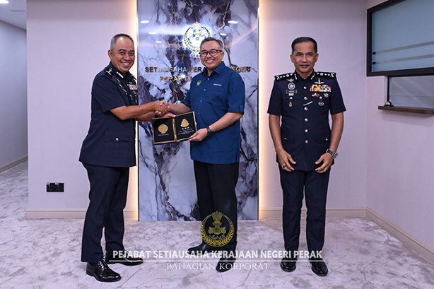 Kunjungan Hormat Ketua Polis Perak Ke Atas YB SUK Perak : 3 Julai 2026