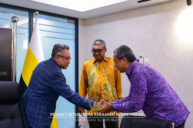 Kunjungan Hormat Razak School Of Government Ke Atas YB SUK Perak : 21 Mei 2026